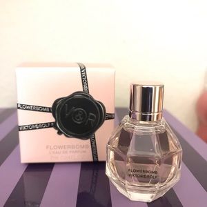 Viktor & Rolf Flowerbomb